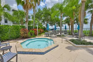3312 Bay Club Cir, Tampa, FL 33607 - Photo 7