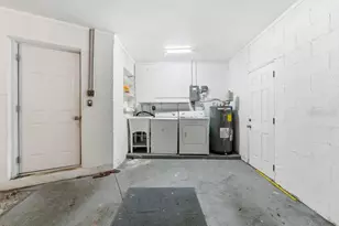 1920 64th Ave N, Saint Petersburg, FL 33702 - Photo 23