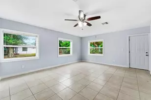 1920 64th Ave N, Saint Petersburg, FL 33702 - Photo 13