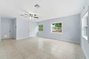 1920 64th Ave N, Saint Petersburg, FL 33702 - Photo 13