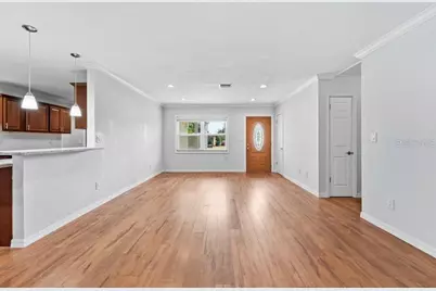 1920 64th Avenue N, Saint Petersburg, FL 33702 - Photo 9
