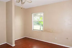1208 Cherry Ln, Lakeland, FL 33811 - Photo 7