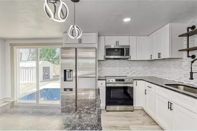 1300 Melonwood Avenue, Clearwater, FL 33759 - Photo 3