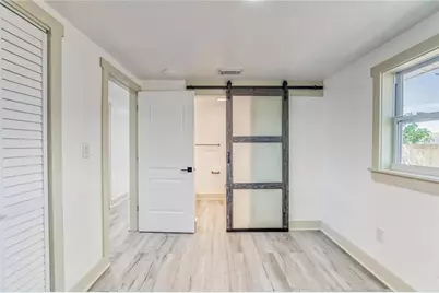 1300 Melonwood Avenue, Clearwater, FL 33759 - Photo 5