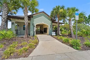 30340 Southwell Pl, Wesley Chapel, FL 33543 - Photo 3