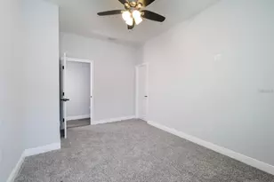 2303 W Ivy St, Tampa, FL 33607 - Photo 23