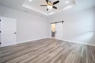 2303 W Ivy St, Tampa, FL 33607 - Photo 13