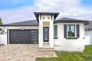 2303 W Ivy St, Tampa, FL 33607 - Photo 1