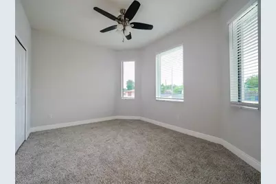 2303 W Ivy Street, Tampa, FL 33607 - Photo 19