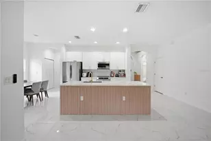9821 Jasmine Brook Cir, Land O Lakes, FL 34638 - Photo 13