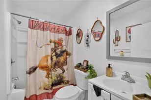 8114 N 11th St, Tampa, FL 33604 - Photo 9