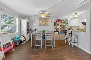 1146 King Arthur Ct, Dunedin, FL 34698 - Photo 25