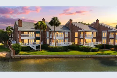5210 Interbay Boulevard #3, Tampa, FL 33611 - Photo 1