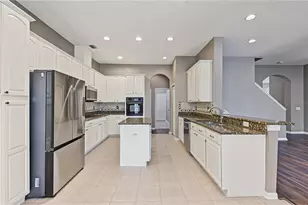 2418 Blue Stone Ct, Valrico, FL 33594 - Photo 17