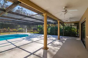 10206 Lakeview Dr, New Port Richey, FL 34654 - Photo 41