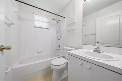 24504 Mistwood Court, Lutz, FL 33559 - Photo 15
