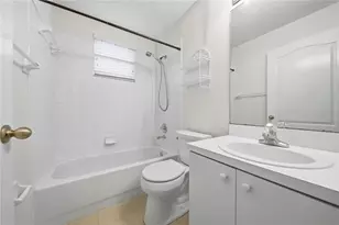 24504 Mistwood Ct, Lutz, FL 33559 - Photo 15