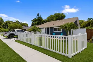 3122 Whispering Dr N, Largo, FL 33771 - Photo 3