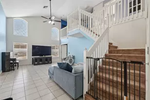 3316 Pine Top Dr, Valrico, FL 33594 - Photo 3