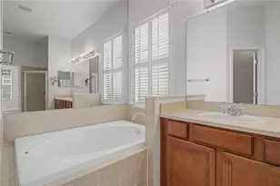8152 Lagerfeld Dr, Land O Lakes, FL 34637 - Photo 25