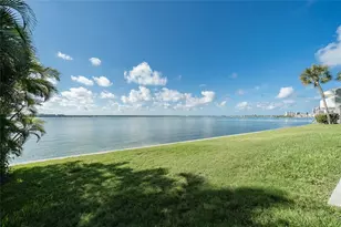 1301 Gulf Blvd, Clearwater Beach, FL 33767 - Photo 39