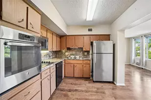 2402 Ecuadorian Way, Clearwater, FL 33763 - Photo 7