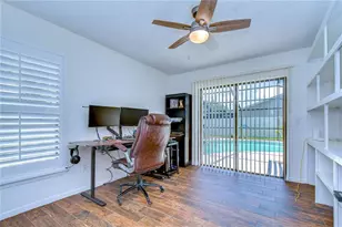 16605 E Course Dr, Tampa, FL 33624 - Photo 25