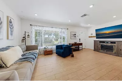 1333 Bayview Drive, Clearwater, FL 33756 - Photo 7