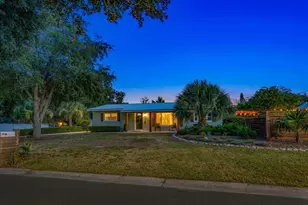 1333 Bayview Dr, Clearwater, FL 33756 - Photo 1
