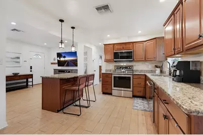1333 Bayview Drive, Clearwater, FL 33756 - Photo 9