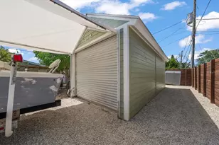 1333 Bayview Dr, Clearwater, FL 33756 - Photo 43
