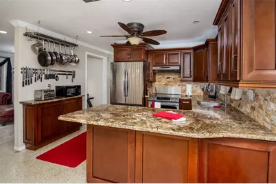 995 Emerson Drive, Dunedin, FL 34698 - Photo 15