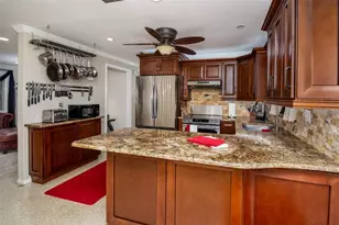995 Emerson Dr, Dunedin, FL 34698 - Photo 15