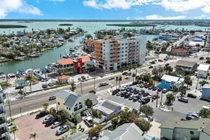 27 Dolphin Dr, Treasure Island, FL 33706 - Photo 11