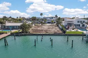 27 Dolphin Dr, Treasure Island, FL 33706 - Photo 5