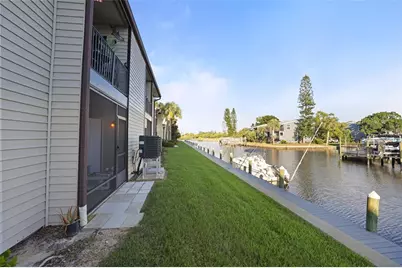 358 Moorings Cove Drive #4B, Tarpon Springs, FL 34689 - Photo 11