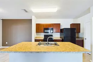 14517 Dunrobin Dr, Wimauma, FL 33598 - Photo 9