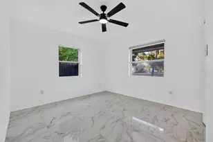 2801 45th St S, Saint Petersburg, FL 33711 - Photo 15