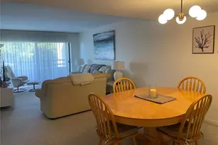 106 1st St E, Tierra Verde, FL 33715 - Photo 5