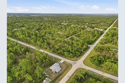 501 Champion St Drive, Port Charlotte, FL 33953 - Photo 5