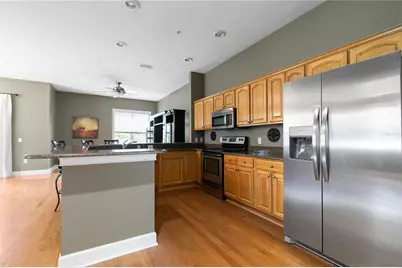 11504 Bellamar Street, Tampa, FL 33637 - Photo 3