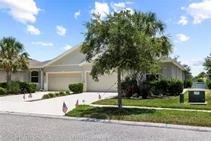 7727 Timberview Loop, Wesley Chapel, FL 33545 - Photo 5