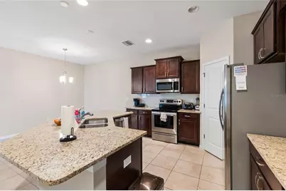 7727 Timberview Loop, Wesley Chapel, FL 33545 - Photo 15