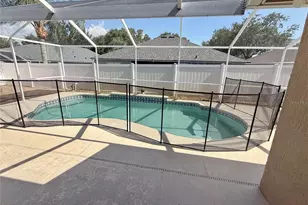 2727 Villa Dr, Valrico, FL 33596 - Photo 17
