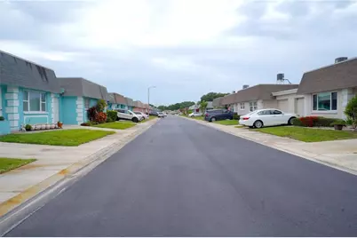 6890 Versailles N #10, Pinellas Park, FL 33781 - Photo 3