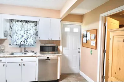 6890 Versailles N #10, Pinellas Park, FL 33781 - Photo 7
