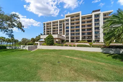 4 Belleview Boulevard #106, Belleair, FL 33756 - Photo 61