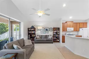5335 Clover Mist Dr, Apollo Beach, FL 33572 - Photo 17