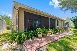 5335 Clover Mist Dr, Apollo Beach, FL 33572 - Photo 3