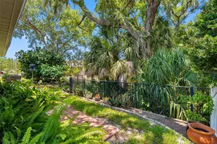5335 Clover Mist Dr, Apollo Beach, FL 33572 - Photo 21